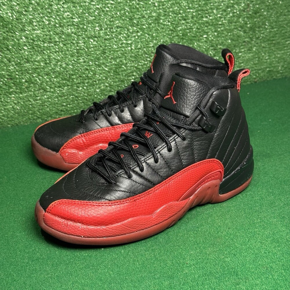 Nike Air Jordan 12 Retro Flu Game 153265-002 Gradeschool Boys Size 4Y